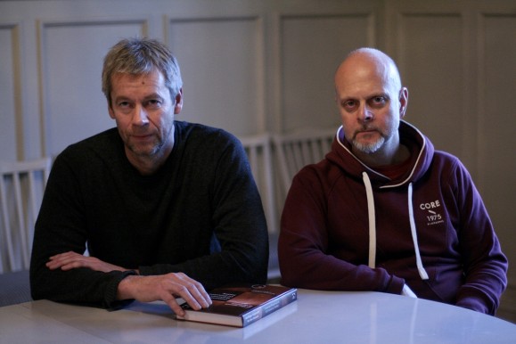 Jon Birger Skjærseth (t.v) og Per Ove Eikeland, begge seniorforskere ved Fridtjof Nansens Institutt (foto: Jan D. Sørensen, FNI).