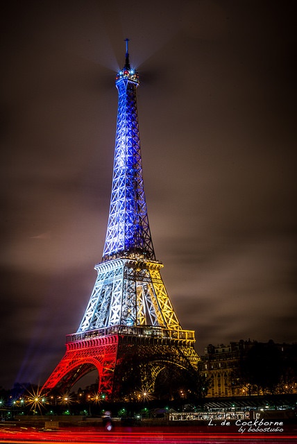 Nå ønsker Paris velkommen til klimatoppmøte. Utfallet er viktig, men hva som skjer etterpå er viktigere. (Foto: Bobostudio)